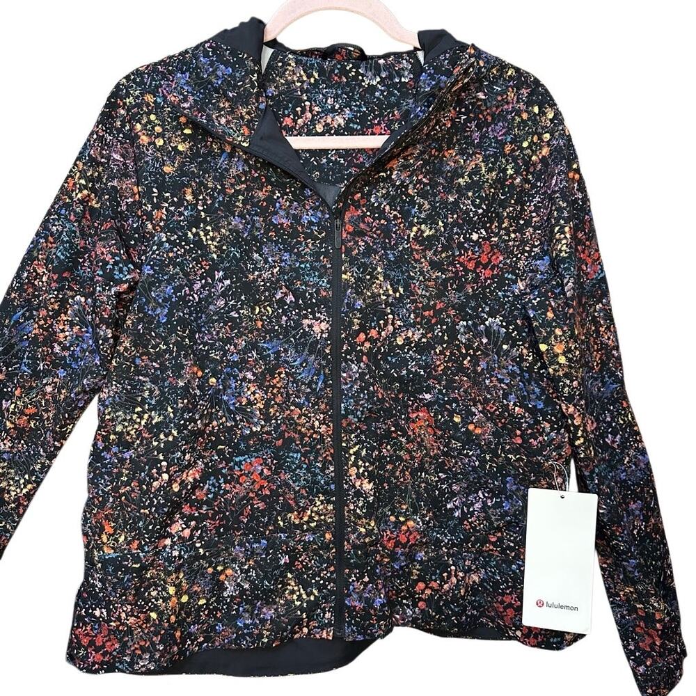 Lululemon Pack it Up‎ Jacket Flowerescent Multi Print Size 4 RARE